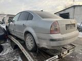 Volkswagen Passat 2001 года за 900 000 тг. в Тараз – фото 3