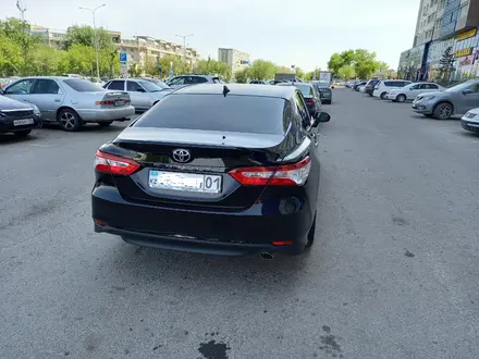 Toyota Camry 2019 года за 15 000 000 тг. в Астана – фото 12