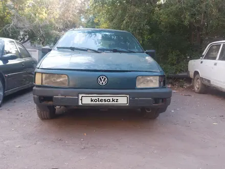 Volkswagen Passat 1990 года за 540 000 тг. в Караганда