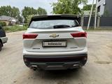 Chevrolet Captiva 2021 года за 7 990 000 тг. в Алматы – фото 4