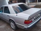 Mercedes-Benz E 230 1992 годаүшін2 500 000 тг. в Сарыагаш – фото 4