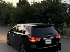 Toyota Wish, 2012