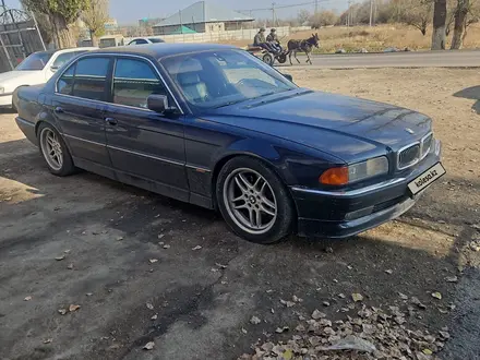 BMW 728 1998 года за 6 000 000 тг. в Тараз