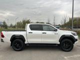 Toyota Hilux 2016 года за 14 900 000 тг. в Алматы – фото 4