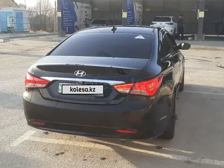 Hyundai Sonata 2010 года за 4 850 000 тг. в Шымкент – фото 5