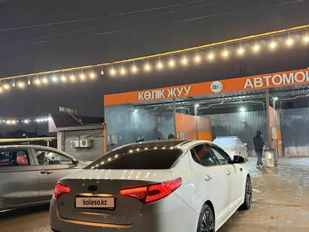 Kia K5 2010 года за 7 300 000 тг. в Алматы – фото 13