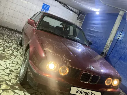 BMW 520 1991 года за 1 200 000 тг. в Тараз