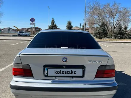 BMW 325 1994 года за 2 400 000 тг. в Алматы – фото 9