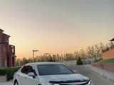 Toyota Camry 2018 года за 14 500 000 тг. в Жанаозен – фото 2