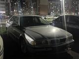 BMW 735 1996 годаfor1 300 000 тг. в Астана – фото 2