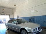 BMW 735 1996 годаfor1 300 000 тг. в Астана