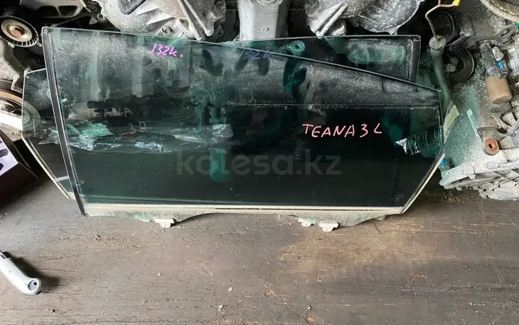 Стекло задней двери на Ниссан Теана J32 за 10 000 тг. в Караганда