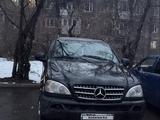 Mercedes-Benz ML 320 1998 годаүшін3 100 000 тг. в Алматы – фото 3