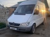 Mercedes-Benz Sprinter 2005 года за 4 000 000 тг. в Астана