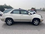 Lexus RX 300 1999 годаүшін5 100 000 тг. в Алматы – фото 5