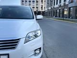 Toyota RAV4 2012 годаүшін10 200 000 тг. в Атырау – фото 4