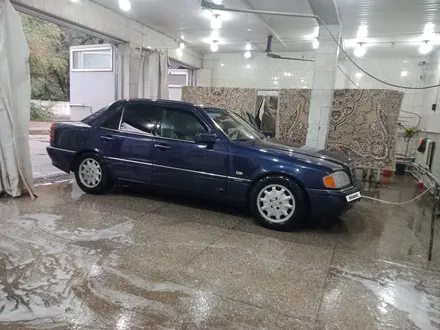 Mercedes-Benz C 280 1996 года за 2 640 000 тг. в Алматы – фото 57