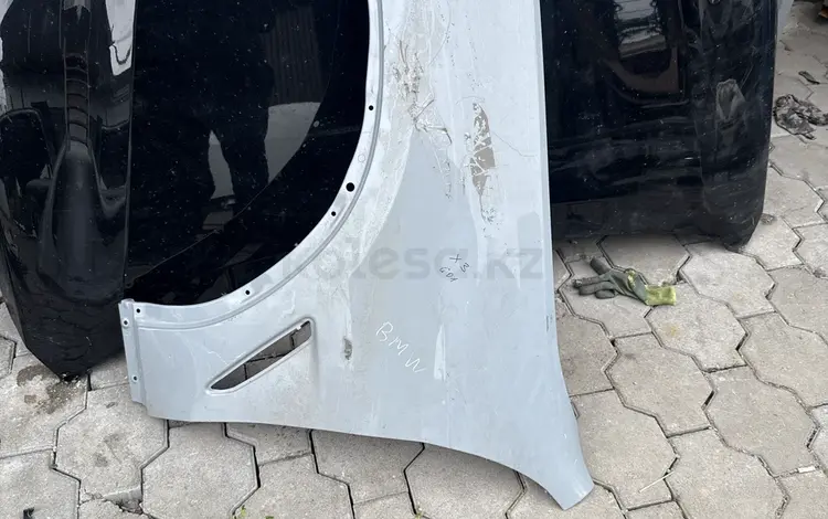 Крылья на BMW за 60 000 тг. в Караганда