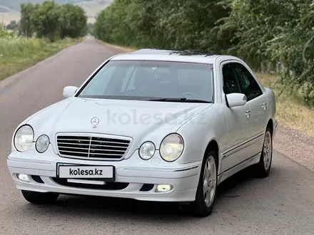 Mercedes-Benz E 320 2001 года за 7 000 000 тг. в Тараз – фото 3