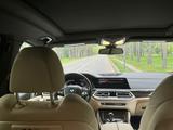 BMW X5 2021 года за 38 500 000 тг. в Алматы – фото 5