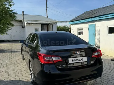 Subaru Legacy 2015 года за 7 500 000 тг. в Актобе – фото 4