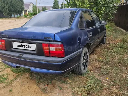 Opel Vectra 1993 года за 600 000 тг. в Актобе – фото 4