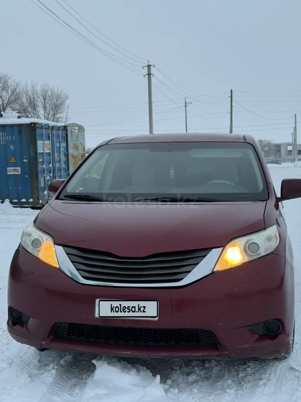 Toyota Sienna, 2012