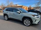 Toyota RAV4 2020 года за 12 000 000 тг. в Шымкент