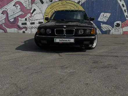 BMW 730 1992 года за 5 000 000 тг. в Алматы – фото 3