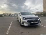 Hyundai Elantra 2019 годаүшін8 900 000 тг. в Астана