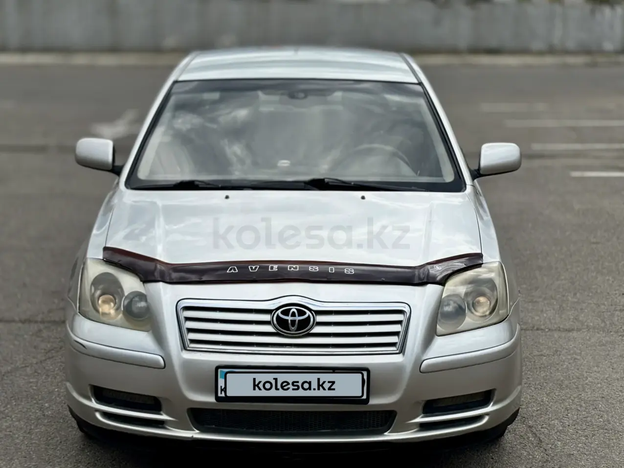 Toyota Avensis, 2004