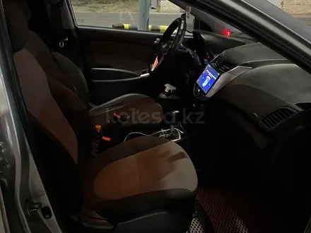 Hyundai Accent 2014 года за 4 400 000 тг. в Актау – фото 5