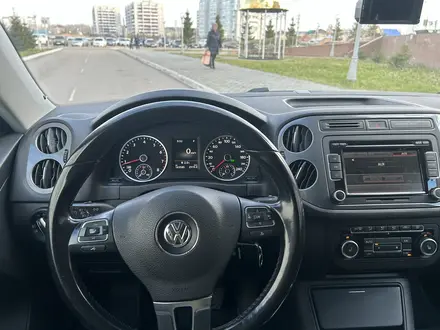 Volkswagen Tiguan 2015 года за 8 200 000 тг. в Астана – фото 13