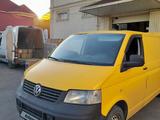 Volkswagen Transporter 2008 года за 6 850 000 тг. в Астана – фото 2