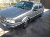 Volkswagen Passat 1992 года за 1 200 000 тг. в Тараз – фото 2