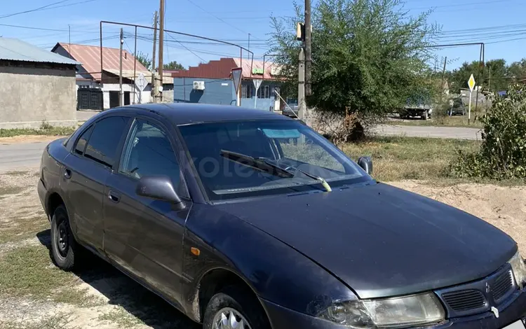 Mitsubishi Carisma 1996 годаfor500 000 тг. в Алматы