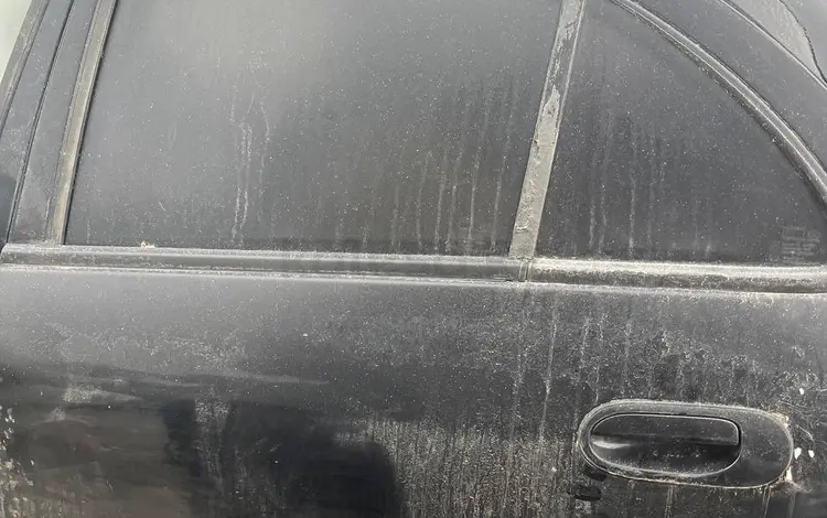 Дверь задняя левая для Nissan Almera Classic за 30 000 тг. в Тараз