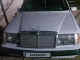 Mercedes-Benz E 200 1990 годаүшін800 000 тг. в Кызылорда