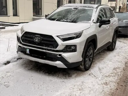 Toyota RAV4 2025 года за 22 000 000 тг. в Астана – фото 6