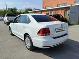 Volkswagen Polo 2015 года за 3 123 450 тг. в Алматы – фото 4