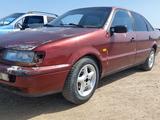 Volkswagen Passat 1994 годаүшін790 000 тг. в Актобе – фото 4