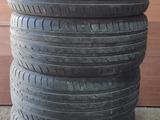 Шыны Roadstone 4шт R18 комплект за 60 000 тг. в Актау