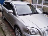 Toyota Avensis 2004 года за 6 300 000 тг. в Алматы – фото 3