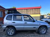 Chevrolet Niva 2006 года за 1 800 000 тг. в Макинск – фото 2