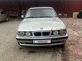 BMW 525 1991 годаfor2 500 000 тг. в Айтеке би – фото 4