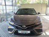 Toyota Camry 2021 года за 14 000 000 тг. в Алматы