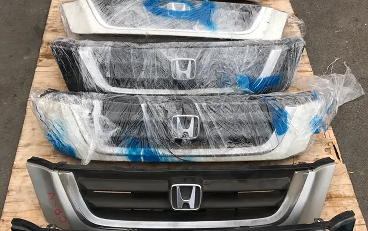Honda CRV RD1 решетка радиатора за 15 000 тг. в Алматы