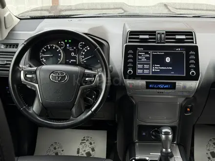Toyota Land Cruiser Prado 2021 года за 23 500 000 тг. в Актобе – фото 15