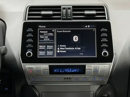 Toyota Land Cruiser Prado 2021 года за 23 500 000 тг. в Актобе – фото 16