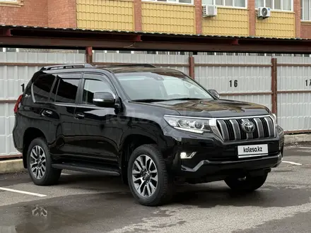 Toyota Land Cruiser Prado 2021 года за 23 500 000 тг. в Актобе – фото 6